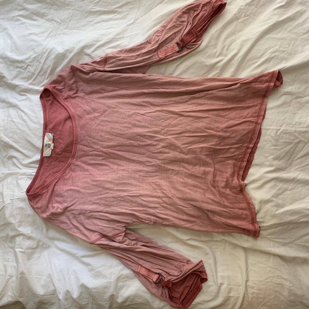 Pink 3/4-sleeve shirt